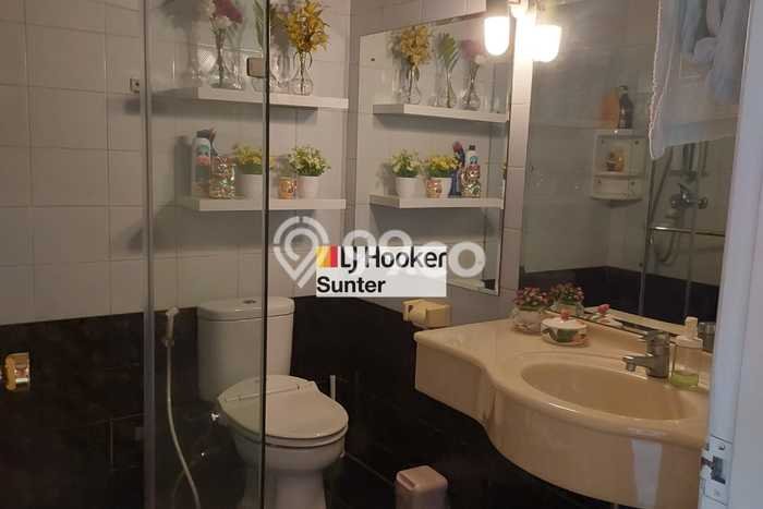Rumah Elit LB 340m2 Siap Huni Desain Elegan di Sunter, Jakarta Utara Rumah Elit LB 340m2 Siap Huni Desain Elegan di Sunter, Jakarta Utara