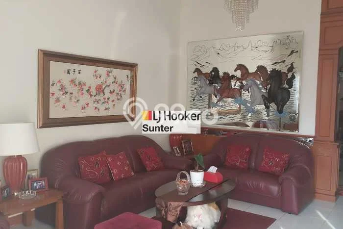Rumah Elit LB 340m2 Siap Huni Desain Elegan di Sunter, Jakarta Utara Rumah Elit LB 340m2 Siap Huni Desain Elegan di Sunter, Jakarta Utara