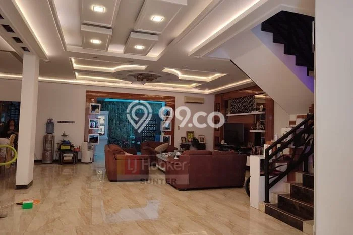 Rumah Elit Modern Siap Huni di Sunter Jakarta Utara Rumah Elit Modern Siap Huni di Sunter Jakarta Utara