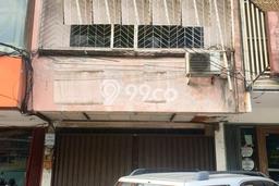 AREA PREMIUM! Ruko di , Luas 200m2m², Kawasan Bisnis AREA PREMIUM! Ruko di , Luas 200m2m², Kawasan Bisnis