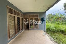 Vila Kawasan Cisarua, Area 975m2m², Lokasi Strategis Vila Kawasan Cisarua, Area 975m2m², Lokasi Strategis