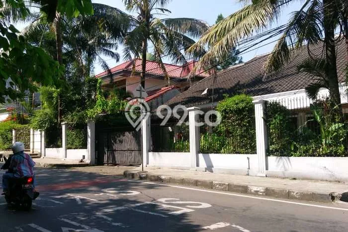 For Sale! Premium House LT 929m2 Desain Modern di Paledang For Sale! Premium House LT 929m2 Desain Modern di Paledang