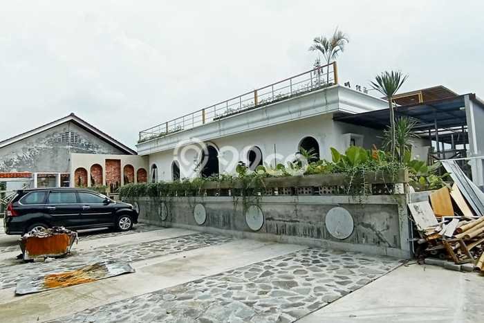 Untuk Dijual! Komersial di Bantar Jati Bogor LT 1402m2 / LB 1000m2 Kawasan Bisnis Untuk Dijual! Komersial di Bantar Jati Bogor LT 1402m2 / LB 1000m2 Kawasan Bisnis