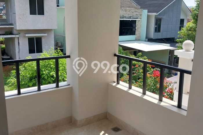 For Sale! Premium House LT 235m2 Desain Modern di Sentul City For Sale! Premium House LT 235m2 Desain Modern di Sentul City