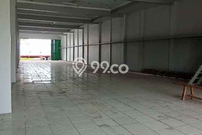 Gudang Dijual Lokasi Emas di Kemang Luas 600m2 Gudang Dijual Lokasi Emas di Kemang Luas 600m2