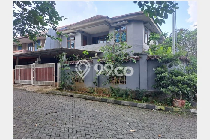 Rumah Luxury Modern Tanpa Renovasi di Babakan Bogor Rumah Luxury Modern Tanpa Renovasi di Babakan Bogor