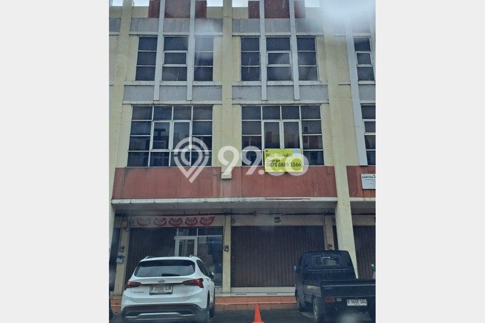Dijual Ruko di Cibinong Bogor LT 81m2 / LB 243m2 Dijual Ruko di Cibinong Bogor LT 81m2 / LB 243m2
