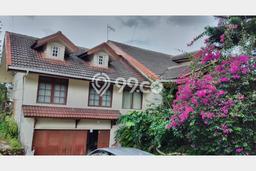 HARGA TERBAIK! Vila di Cipanas, Area 210m2m², Area Strategis HARGA TERBAIK! Vila di Cipanas, Area 210m2m², Area Strategis