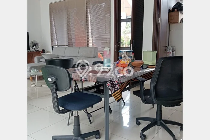 Disewakan! Rumah 2 Kamar Tidur &
3 Kamar Mandi di Summarecon Bogor, Bogor Disewakan! Rumah 2 Kamar Tidur &
3 Kamar Mandi di Summarecon Bogor, Bogor