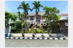 Rumah Mewah LB 220m2 Siap Huni Desain Elegan di Bantar Jati, Bogor Rumah Mewah LB 220m2 Siap Huni Desain Elegan di Bantar Jati, Bogor