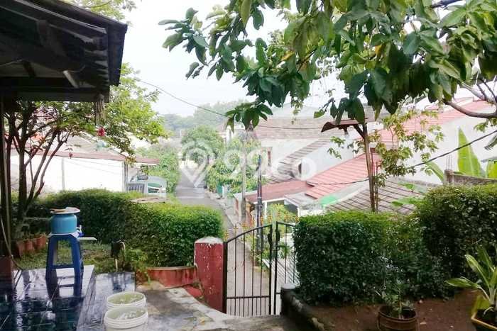 Rumah Modern 3 Kamar LT 400m2 di Jati Mekar Rumah Modern 3 Kamar LT 400m2 di Jati Mekar
