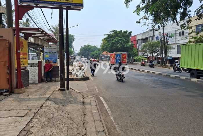 FOR SALE! Ruko di Bekasi Barat Bekasi, LT 125m2, LB 91m2 FOR SALE! Ruko di Bekasi Barat Bekasi, LT 125m2, LB 91m2