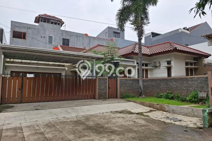 Ready to Use! Luxury House LT 550m2 Desain Elegan di Galaxy Ready to Use! Luxury House LT 550m2 Desain Elegan di Galaxy