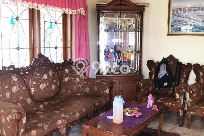 Dijual Rumah 4 Kamar Lokasi Ideal Bagus dan Strategis di Sumedang Selatan Dijual Rumah 4 Kamar Lokasi Ideal Bagus dan Strategis di Sumedang Selatan