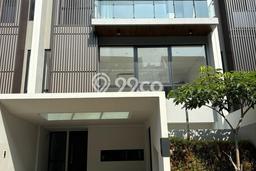 For Sale! Luxury House LT 104m2 Desain Modern di Lebak Bulus For Sale! Luxury House LT 104m2 Desain Modern di Lebak Bulus