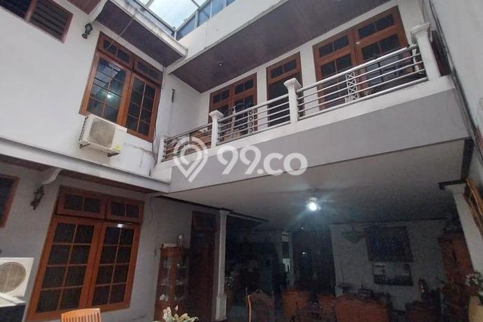 Rumah Mewah LB 750m2 Siap Huni Desain Elegan di Pondok Indah, Jakarta Selatan Rumah Mewah LB 750m2 Siap Huni Desain Elegan di Pondok Indah, Jakarta Selatan