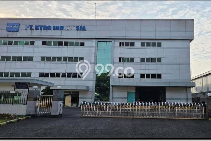 Pabrik Dijual di Karawang Timur LT 4050m2, LB 7680m2 Solusi Investasi Cerdas Pabrik Dijual di Karawang Timur LT 4050m2, LB 7680m2 Solusi Investasi Cerdas