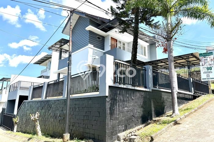 Jual Rumah Strategis Bagus Punya 4 KT di Cilengkrang Bandung SHM Jual Rumah Strategis Bagus Punya 4 KT di Cilengkrang Bandung SHM