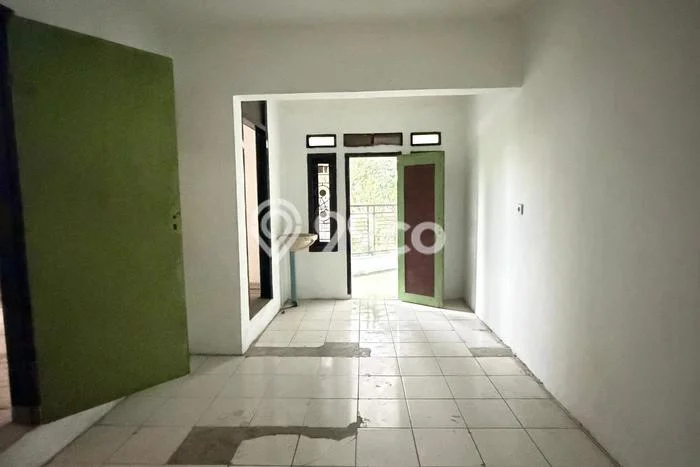 Ruko Bagus LT 40m2 LB 95m2 Dijual di Antapani Bandung Ruko Bagus LT 40m2 LB 95m2 Dijual di Antapani Bandung