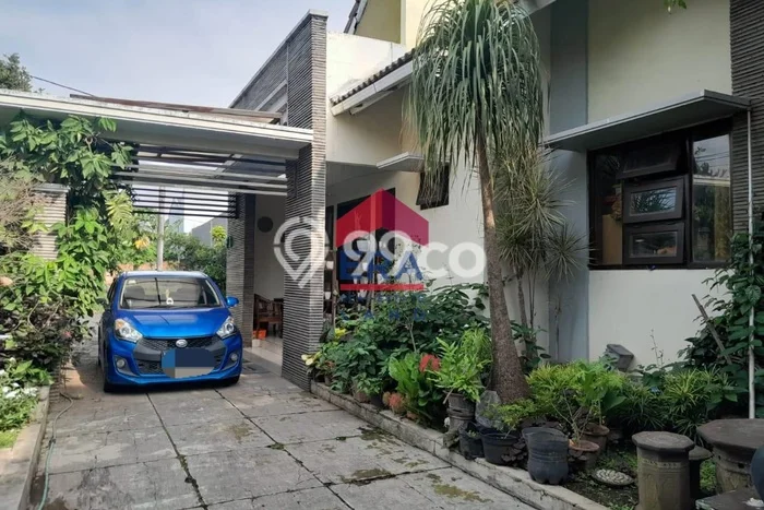 For Sale! Luxury House LT 407m2 Desain Modern di Jatimulyo For Sale! Luxury House LT 407m2 Desain Modern di Jatimulyo