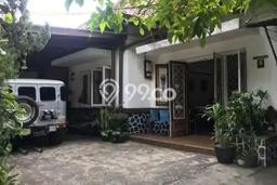 Rumah Mewah 10 KT 7 KM di Kompleks Cluster Riau, Bandung Rumah Mewah 10 KT 7 KM di Kompleks Cluster Riau, Bandung