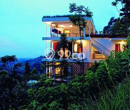 Rumah di Dago, Bandung, LT 3200m² Bangunan 450m² Rumah di Dago, Bandung, LT 3200m² Bangunan 450m²