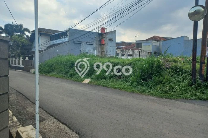 Jarang Ada! Tanah di Regol Punya Luas 700m2 SHM Jarang Ada! Tanah di Regol Punya Luas 700m2 SHM