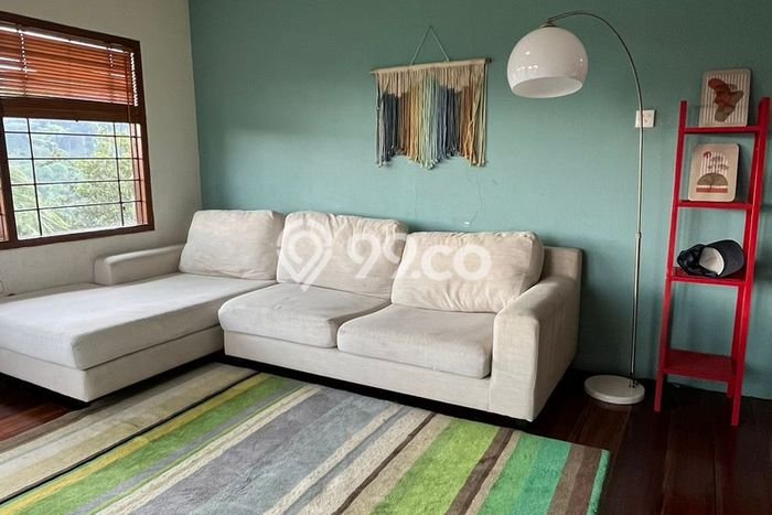Rumah Modern 4 KT di Sayap Dago Bandung Semi Furnished Rumah Modern 4 KT di Sayap Dago Bandung Semi Furnished