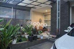 UNIT LANGKA! Rumah di Geger Kalong, 4 KT, View Indah, LT 150m² LB 170m² UNIT LANGKA! Rumah di Geger Kalong, 4 KT, View Indah, LT 150m² LB 170m²