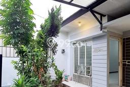 Rumah Minimalis 2 KT LT 114m2 di Taman Holis Indah Rumah Minimalis 2 KT LT 114m2 di Taman Holis Indah