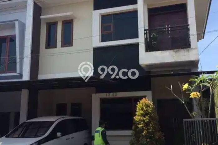 Rumah Modern Cantik 3 KT Bisa Langsung Pindah di Arcamanik Rumah Modern Cantik 3 KT Bisa Langsung Pindah di Arcamanik