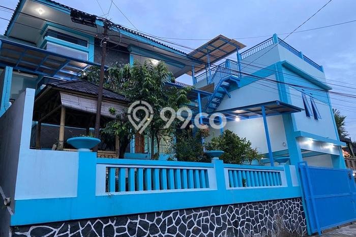 Hunian Mewah LB 500m2 Siap Huni Desain Elegan di Sarijadi, Bandung Hunian Mewah LB 500m2 Siap Huni Desain Elegan di Sarijadi, Bandung