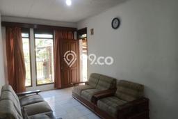 Rumah Mewah LB 250m2 Siap Pakai Desain Elegan di Tubagus Ismail, Bandung Rumah Mewah LB 250m2 Siap Pakai Desain Elegan di Tubagus Ismail, Bandung