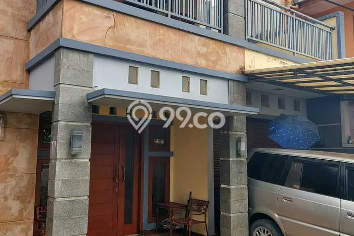 Rumah Elit Modern Tanpa Renovasi di Cikutra Bandung Rumah Elit Modern Tanpa Renovasi di Cikutra Bandung