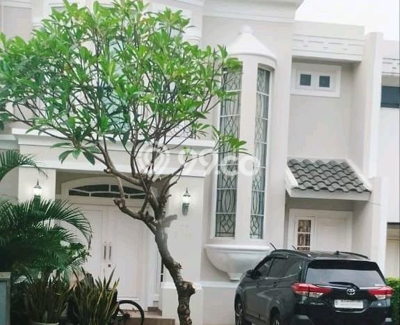 Jual Rumah Mewah Elegan Dengan View Eksklusif di Cibubur, Depok Jual Rumah Mewah Elegan Dengan View Eksklusif di Cibubur, Depok