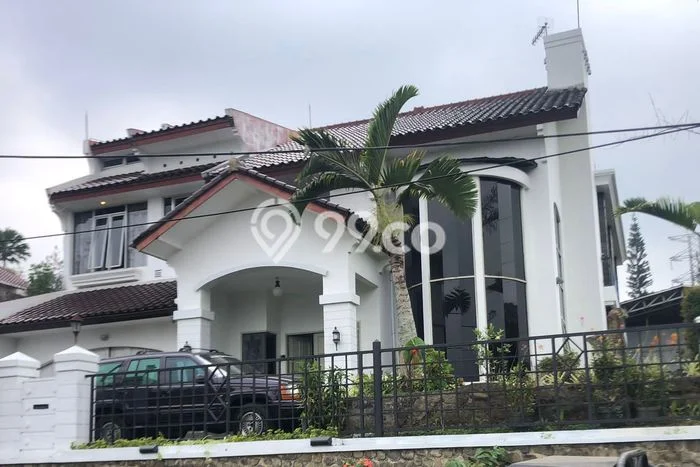 Rumah Eksklusif Dijual LT 415m2 di Sukasari, Bandung Rumah Eksklusif Dijual LT 415m2 di Sukasari, Bandung