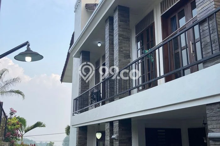 Rumah Eksklusif Dijual LT 415m2 di Sukasari, Bandung Rumah Eksklusif Dijual LT 415m2 di Sukasari, Bandung
