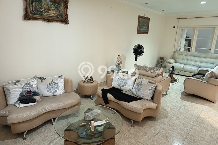Jual Rumah Mewah Elegan Dengan View Eksklusif di Cibubur, Depok Jual Rumah Mewah Elegan Dengan View Eksklusif di Cibubur, Depok
