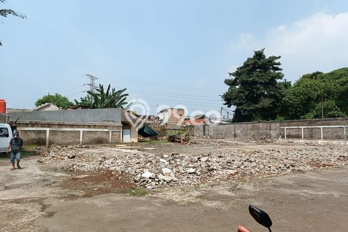 Lahan Kosong Dijual di Bekasi dengan Area 2300m2 Lahan Kosong Dijual di Bekasi dengan Area 2300m2