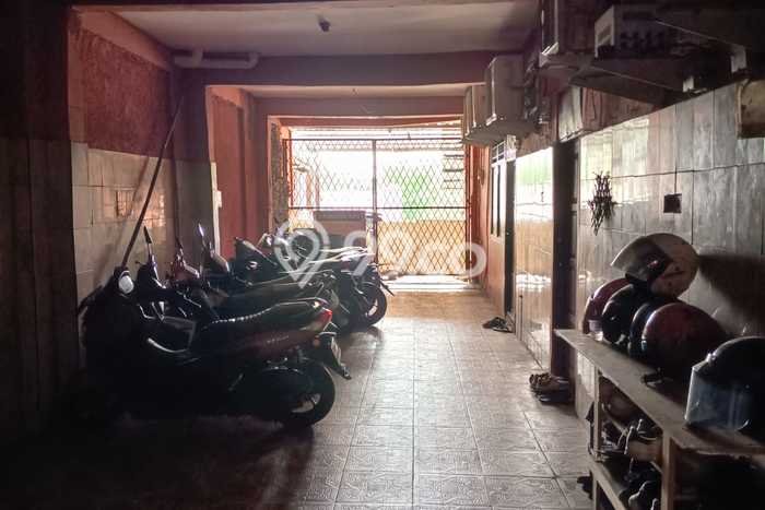Cocok Untuk Investasi! For Sale Kost di Depok I 35 Kamar Cocok Untuk Investasi! For Sale Kost di Depok I 35 Kamar