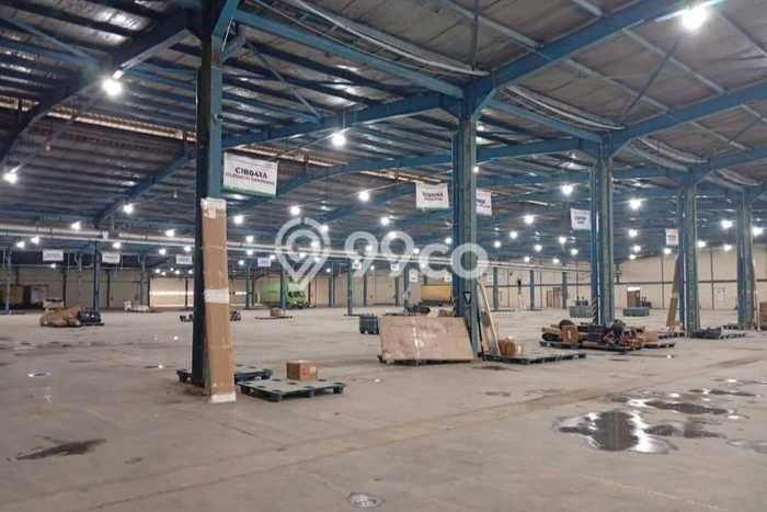 Disewakan Gudang di Cibinong Bogor LT 10200m2, LB 2500m2 Disewakan Gudang di Cibinong Bogor LT 10200m2, LB 2500m2