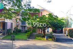 Rumah Luxury Modern Siap Huni di Legenda Wisata Jakarta Timur Rumah Luxury Modern Siap Huni di Legenda Wisata Jakarta Timur
