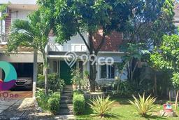 Rumah Mewah LB 190m2 Siap Pakai Desain Elegan di Kota Wisata, Jakarta Timur Rumah Mewah LB 190m2 Siap Pakai Desain Elegan di Kota Wisata, Jakarta Timur