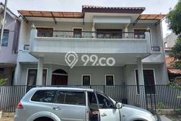 Jual Rumah Luas Megah Dengan View Eksklusif di Kota Wisata, Jakarta Timur Jual Rumah Luas Megah Dengan View Eksklusif di Kota Wisata, Jakarta Timur