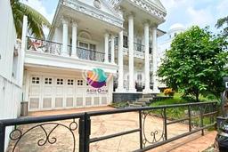 Hunian Super Elit dengan Akses Paling Strategis di Legenda Wisata, Jakarta Timur Hunian Super Elit dengan Akses Paling Strategis di Legenda Wisata, Jakarta Timur