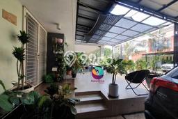 Rumah Modern 3 KT di Raffles Hills Jakarta Timur Unfurnished Rumah Modern 3 KT di Raffles Hills Jakarta Timur Unfurnished