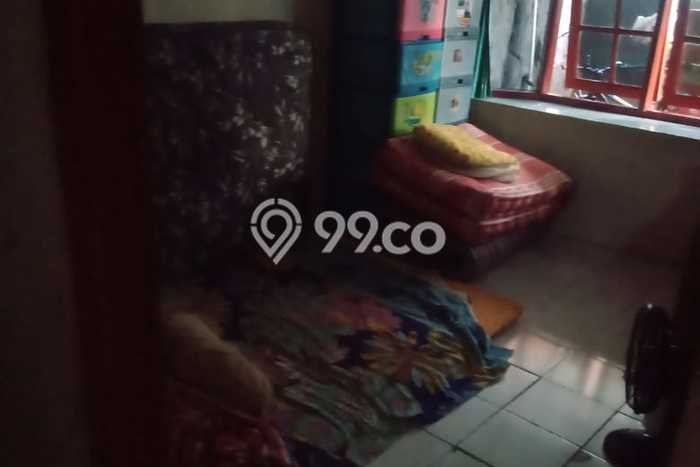 For Sale Rumah 3 Kamar Lokasi Ideal Bagus dan Strategis di Duren Sawit For Sale Rumah 3 Kamar Lokasi Ideal Bagus dan Strategis di Duren Sawit