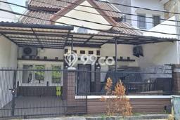 Dijual Hunian Rumah Terawat 4 KT di Raffles Hills, Jakarta Timur Dijual Hunian Rumah Terawat 4 KT di Raffles Hills, Jakarta Timur