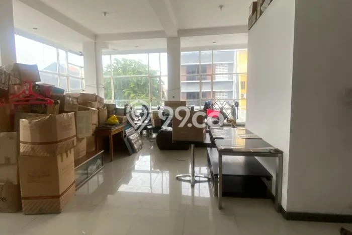 Rumah sewa siap pakai 3 KT di Muara Karang, Jakarta Utara Rumah sewa siap pakai 3 KT di Muara Karang, Jakarta Utara