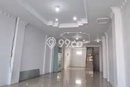 Unit Komersial Disewakan di Jakarta Utara Area Strategis Harga Kompetitif Unit Komersial Disewakan di Jakarta Utara Area Strategis Harga Kompetitif